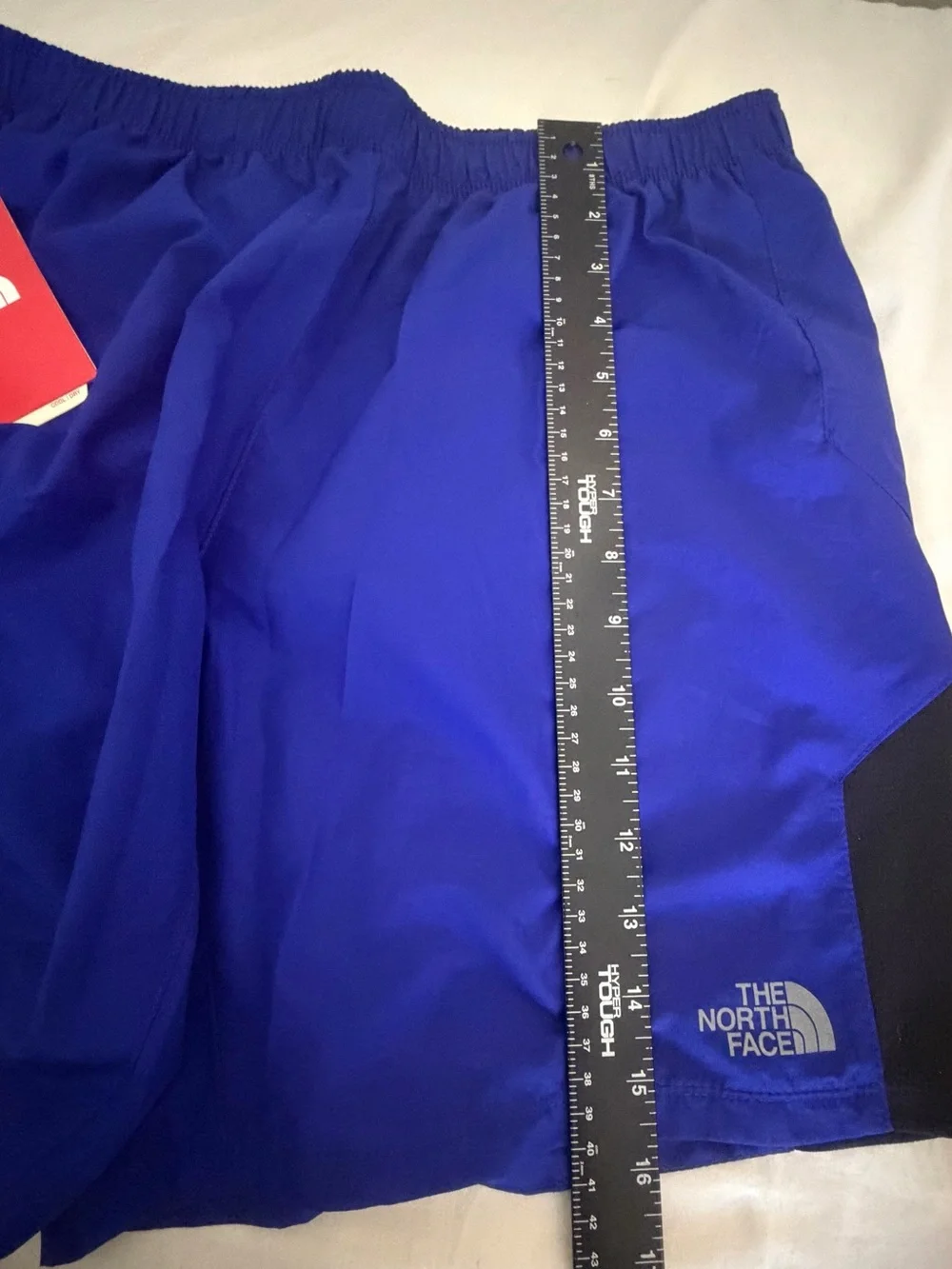 The North Face men’s flash dry shortRoyal Blue- inside lining